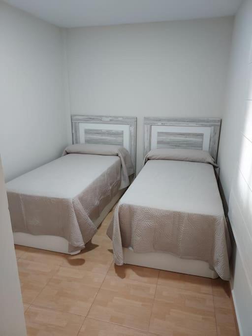Apartamento Piso De Diseno En El Centro De Cordoba By Bebalmy Exterior foto